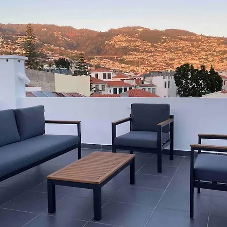 City Center Duplex 360 Roof Terrace * Funchal (Madeira)
