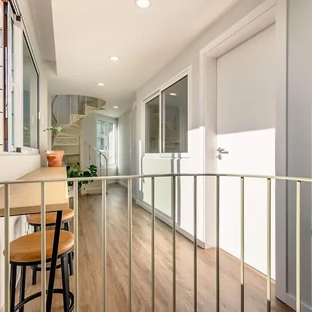 City Center Duplex 360 Roof Terrace Apartment